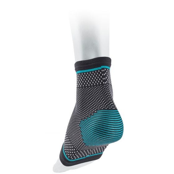 Ultimate Performance Elastic Ankle Support Level 2 Black